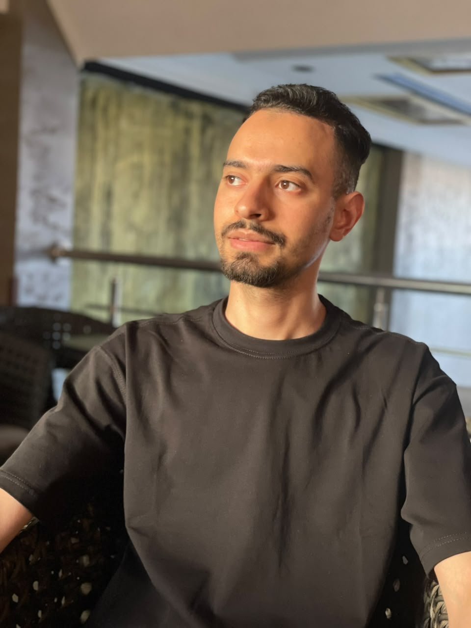 محمد - مؤسس Simoomedia وصاحب برنامج Instafive